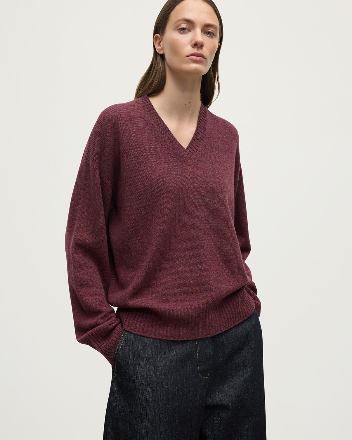 Johnstons of Elgin - Gauzy Cashmere Purple V Neck Jumper