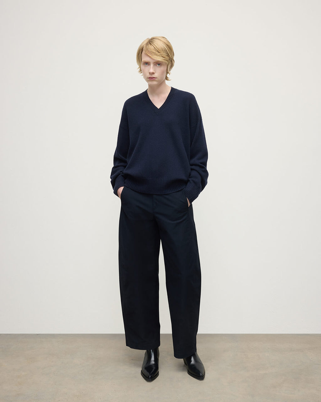 Johnstons of Elgin - Gauzy Cashmere Dark Navy V Neck Jumper
