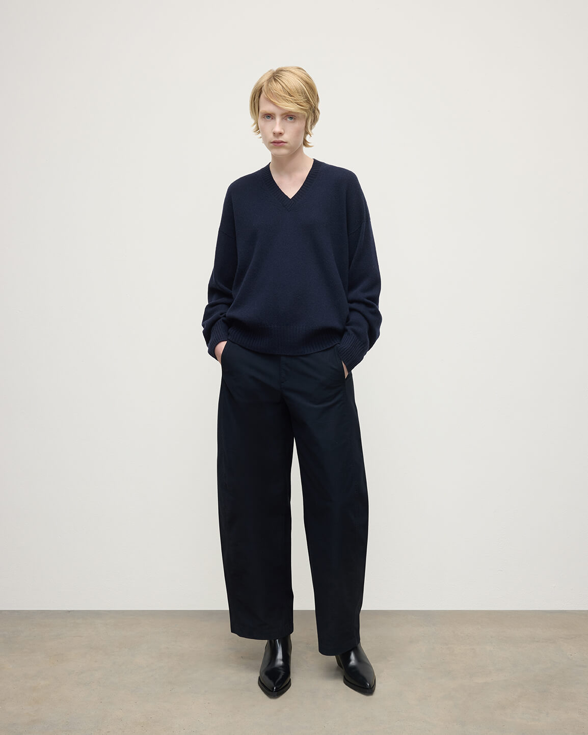 Johnstons of Elgin - Gauzy Cashmere Dark Navy V Neck Jumper