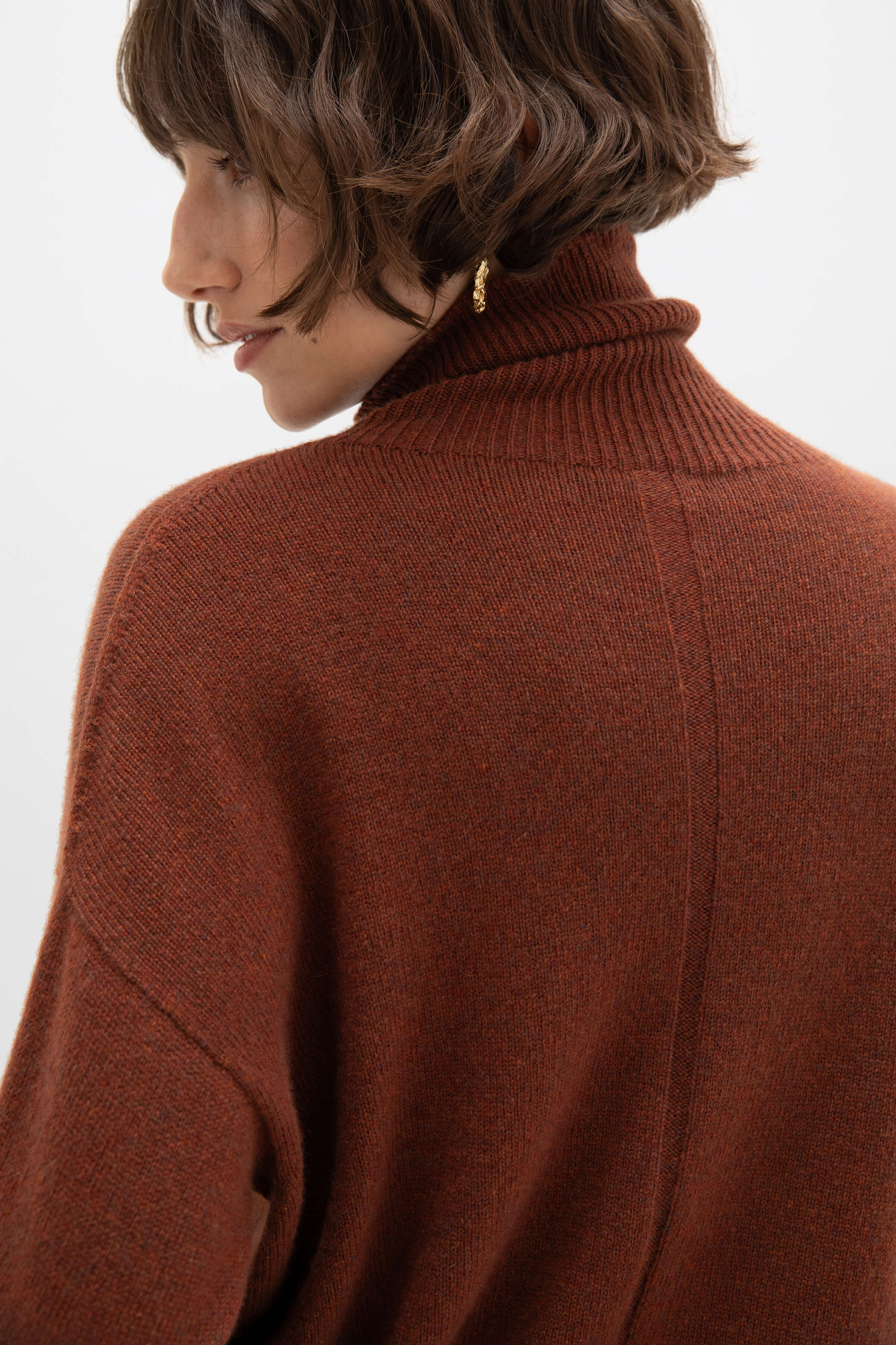 Johnstons of Elgin - Gauzy Cashmere Roll Neck Red Jumper