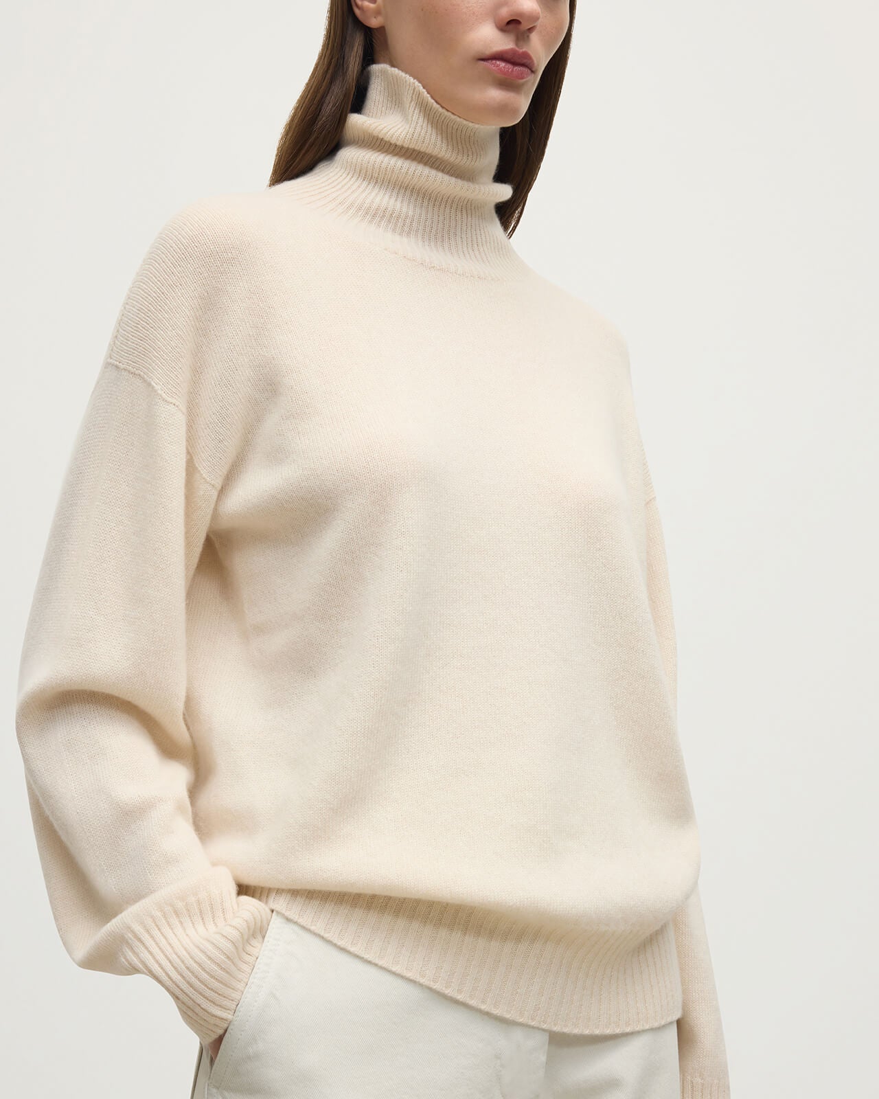 Johnstons of Elgin - Gauzy Cashmere Cream Roll Neck Jumper