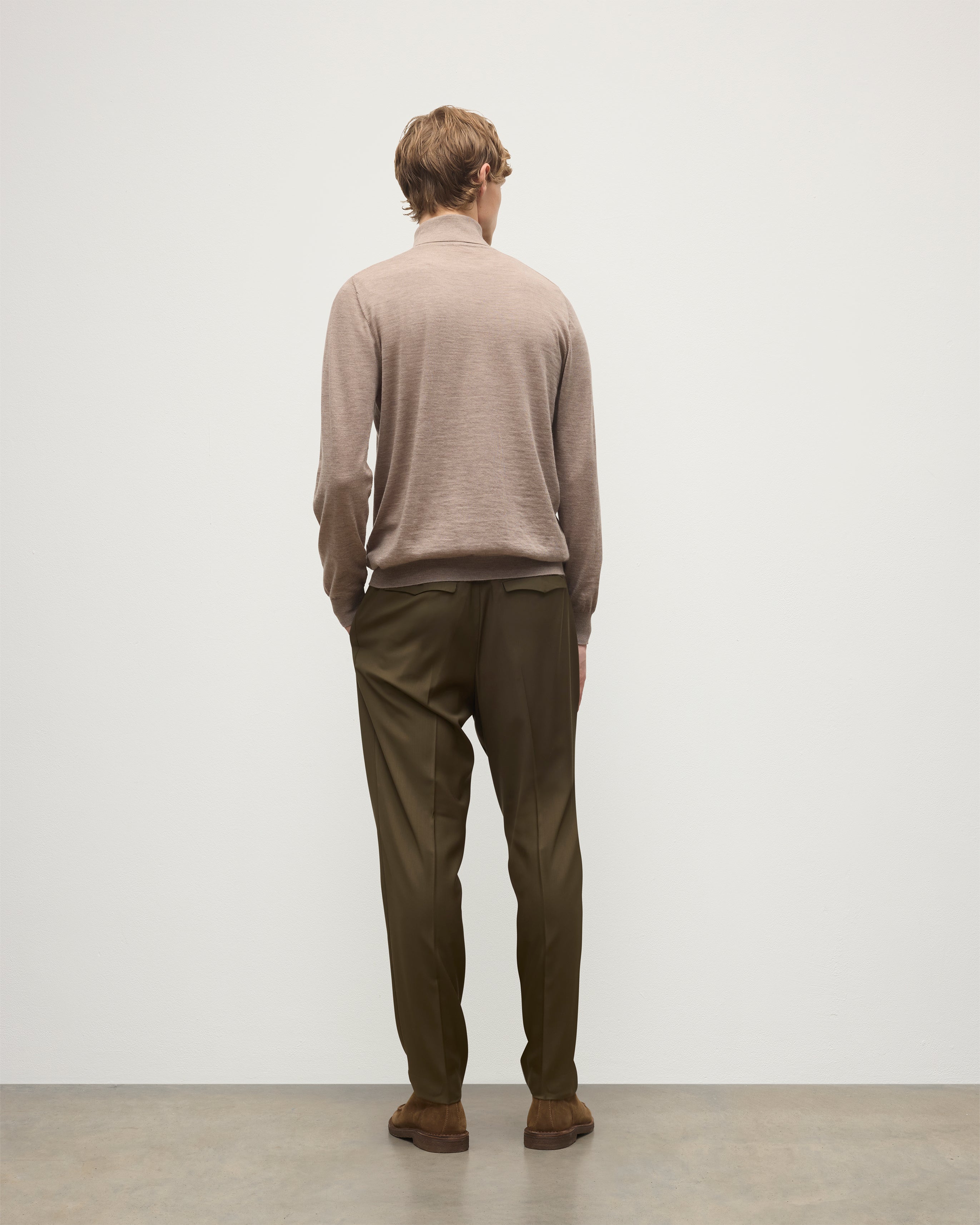 Johnstons of Elgin - Fin Brown Cashmere Roll Neck Jumper
