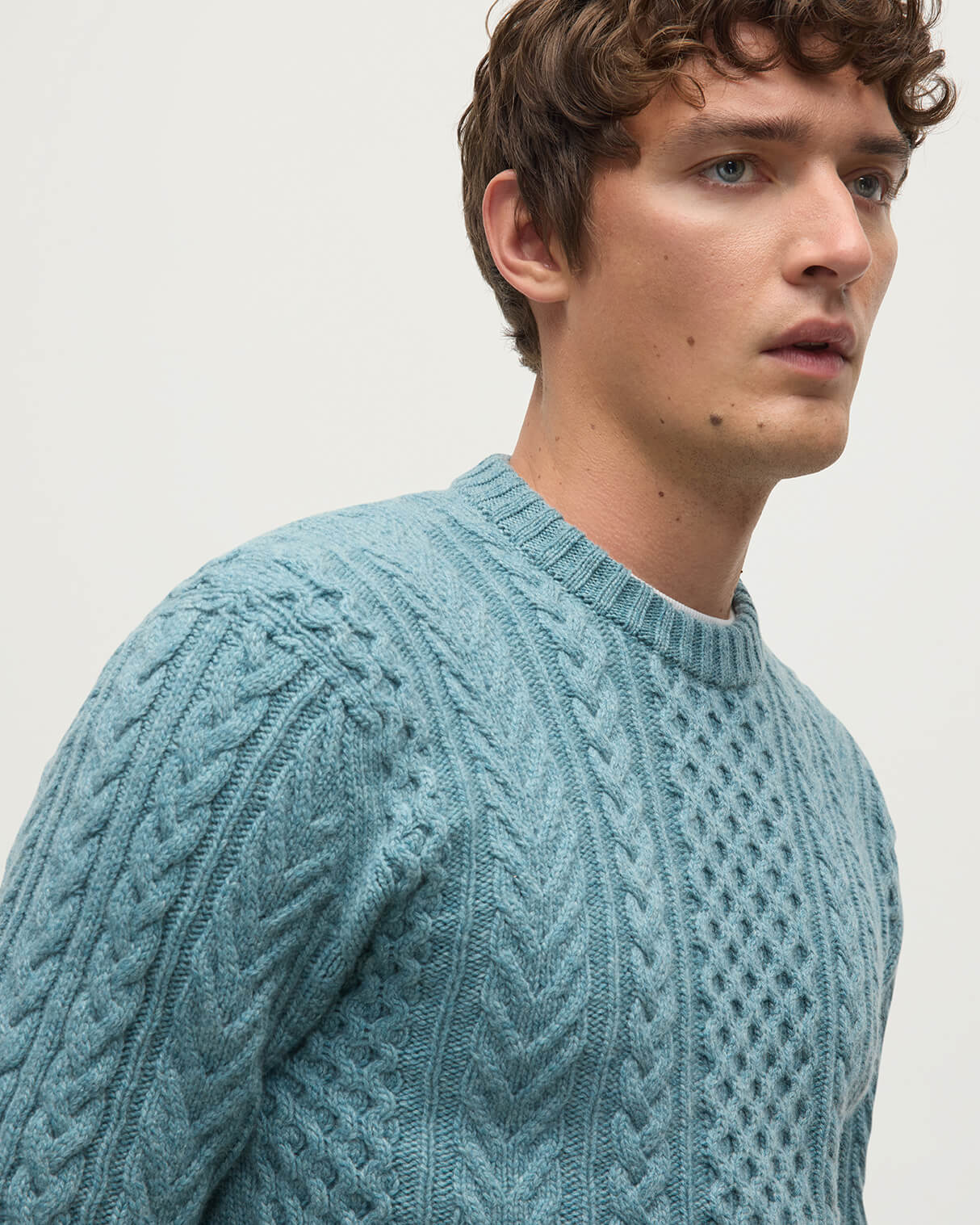 Johnstons of Elgin - Aran Cable Green Cashmere Jumper