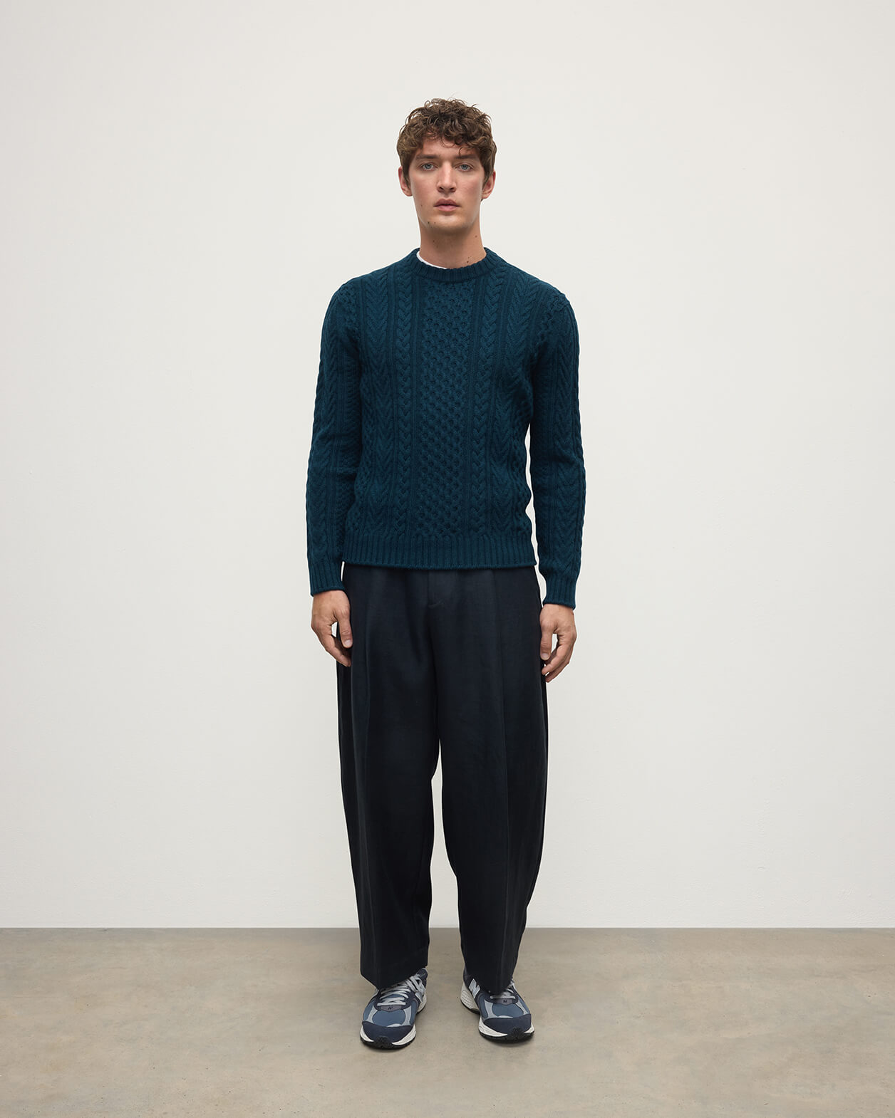 Johnstons of Elgin - Aran Cable Dark Green Cashmere Jumper