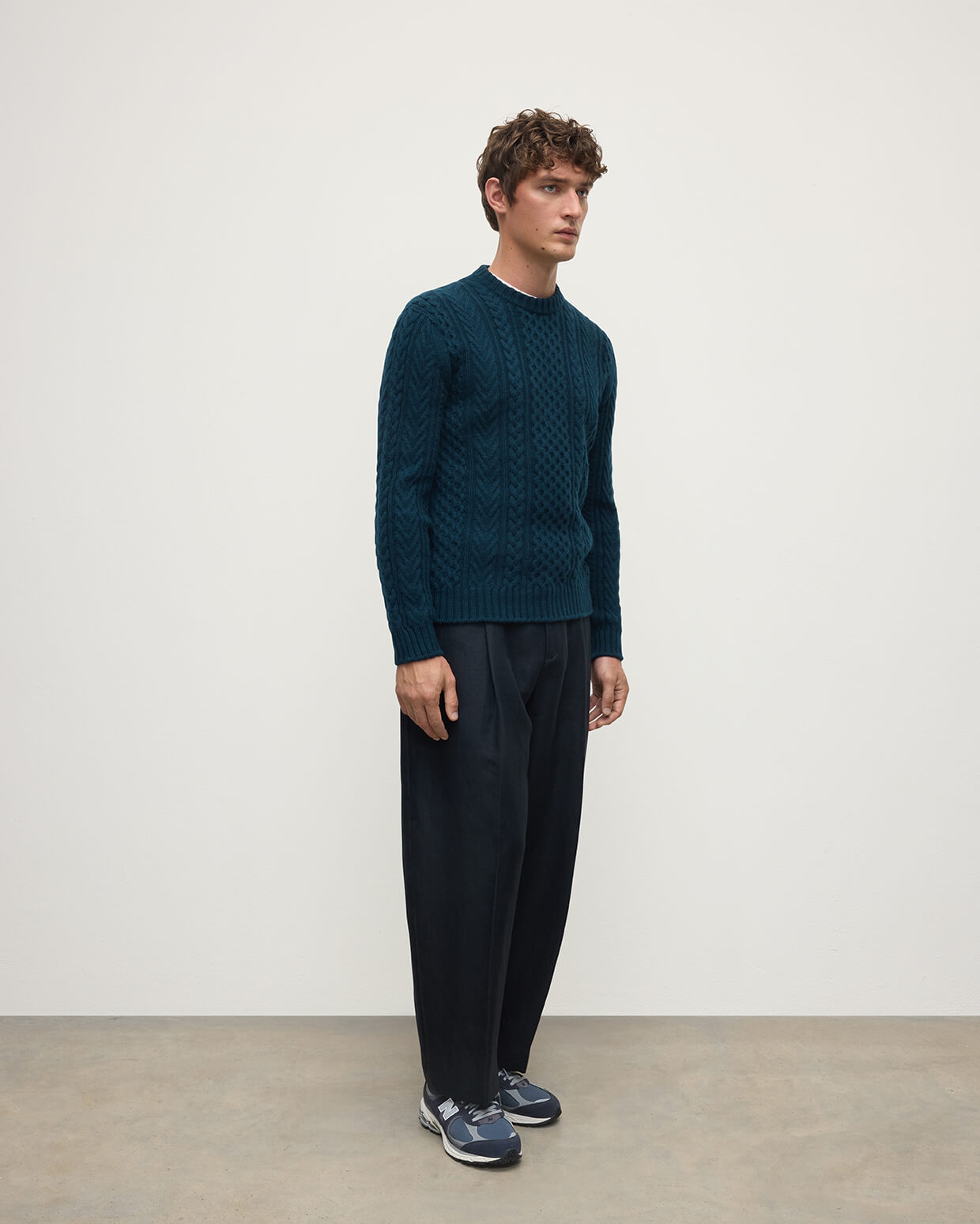 Johnstons of Elgin - Aran Cable Dark Green Cashmere Jumper