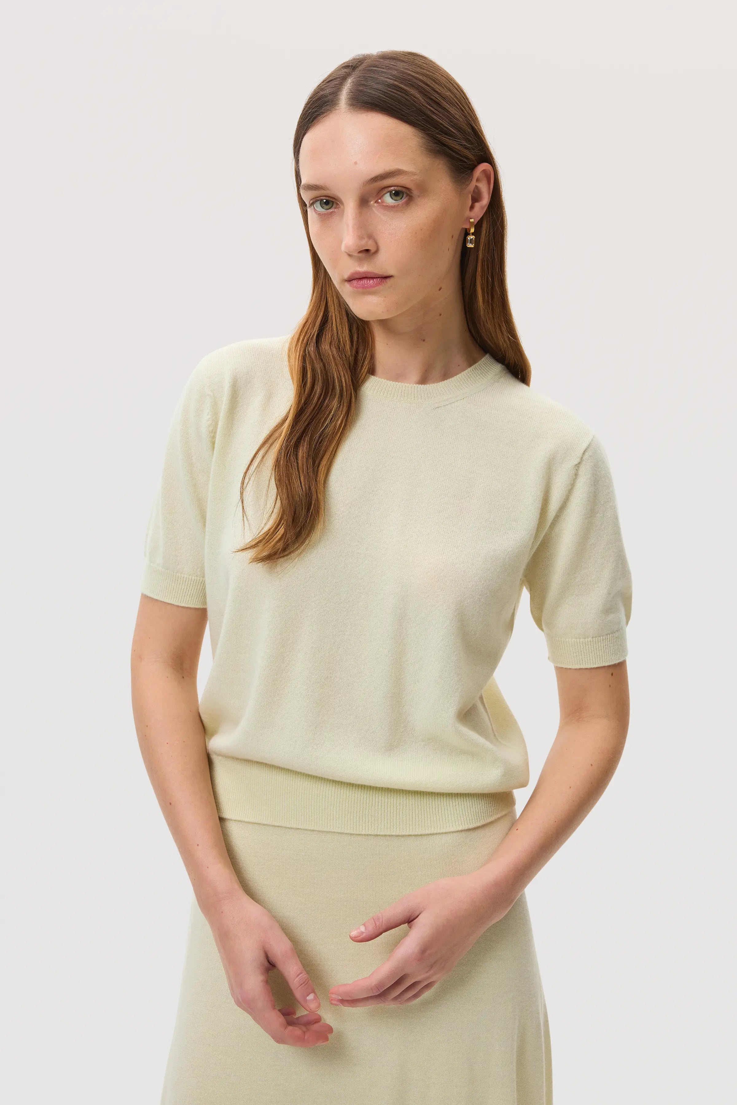 Johnstons of Elgin - Classic Light Yellow Cashmere T - Shirt