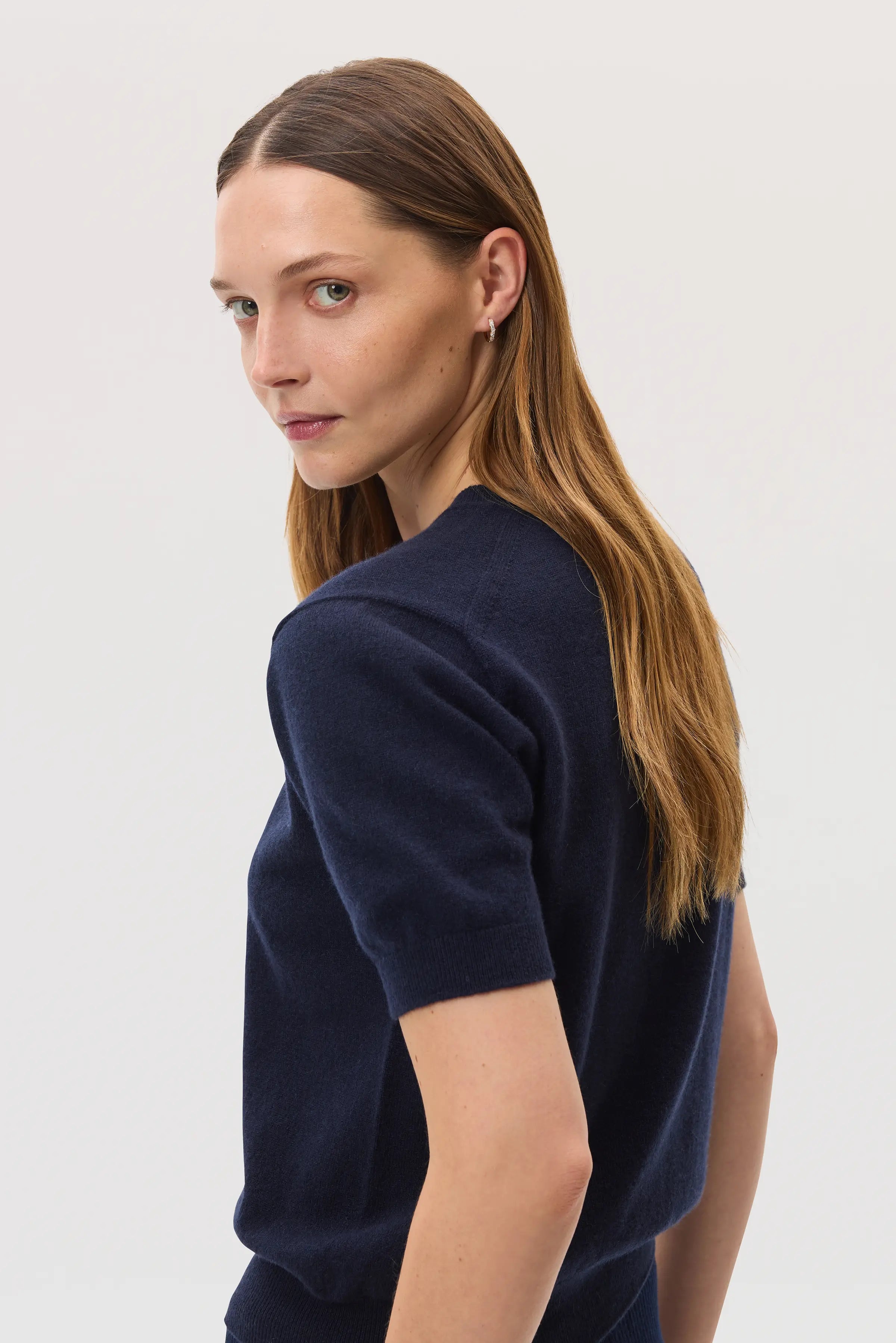 Johnstons of Elgin - Classic Cashmere Navy T - Shirt
