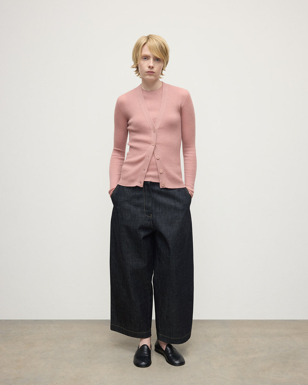 Johnstons of Elgin - Superfine Cashmere Pink Cardigan