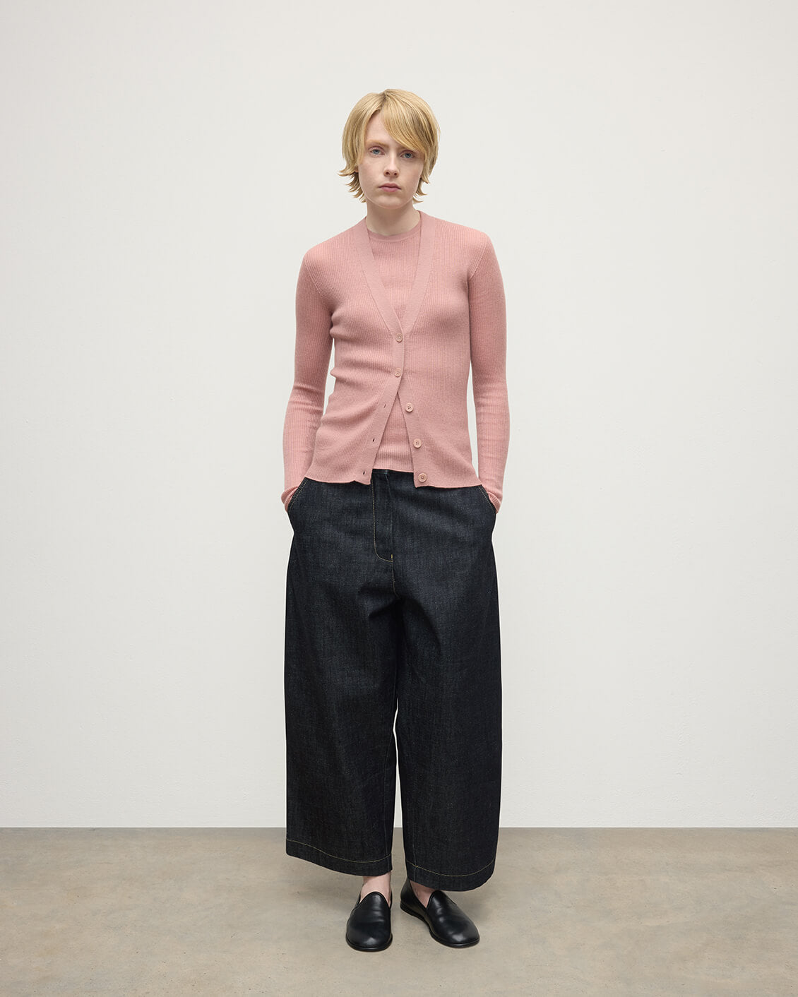 Johnstons of Elgin - Superfine Cashmere Pink Cardigan