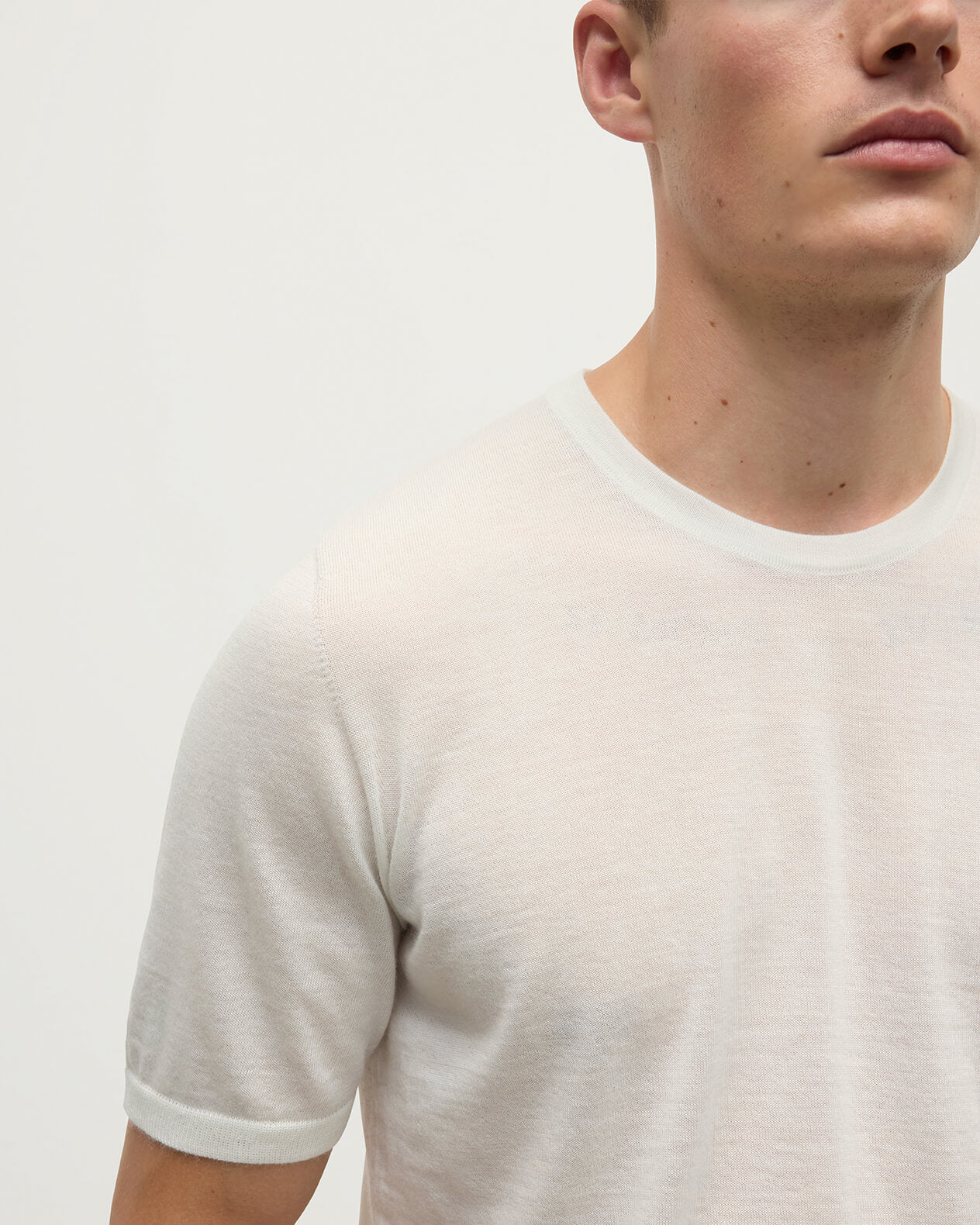 Johnstons of Elgin - Superfine Cashmere White T - Shirt
