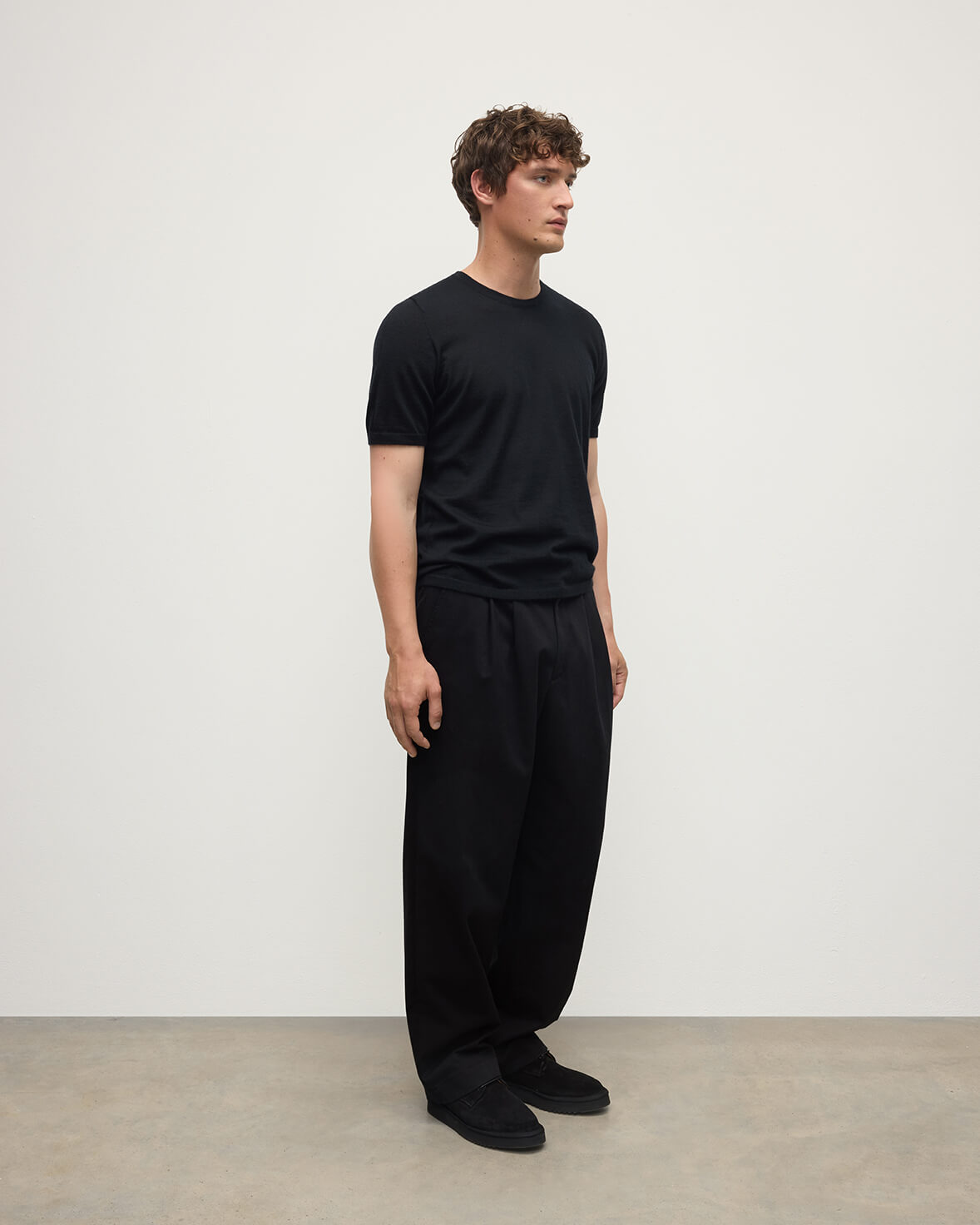 Johnstons of Elgin - Boyd Black Superfine Cashmere T - Shirt