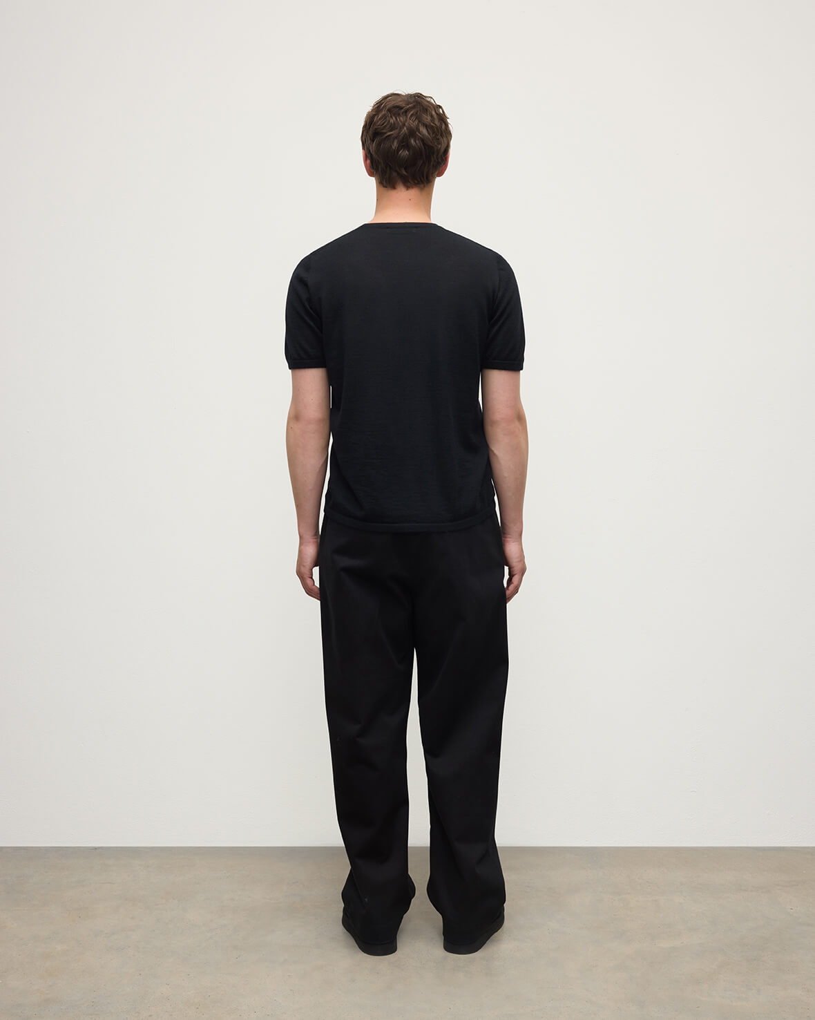 Johnstons of Elgin - Boyd Black Superfine Cashmere T - Shirt