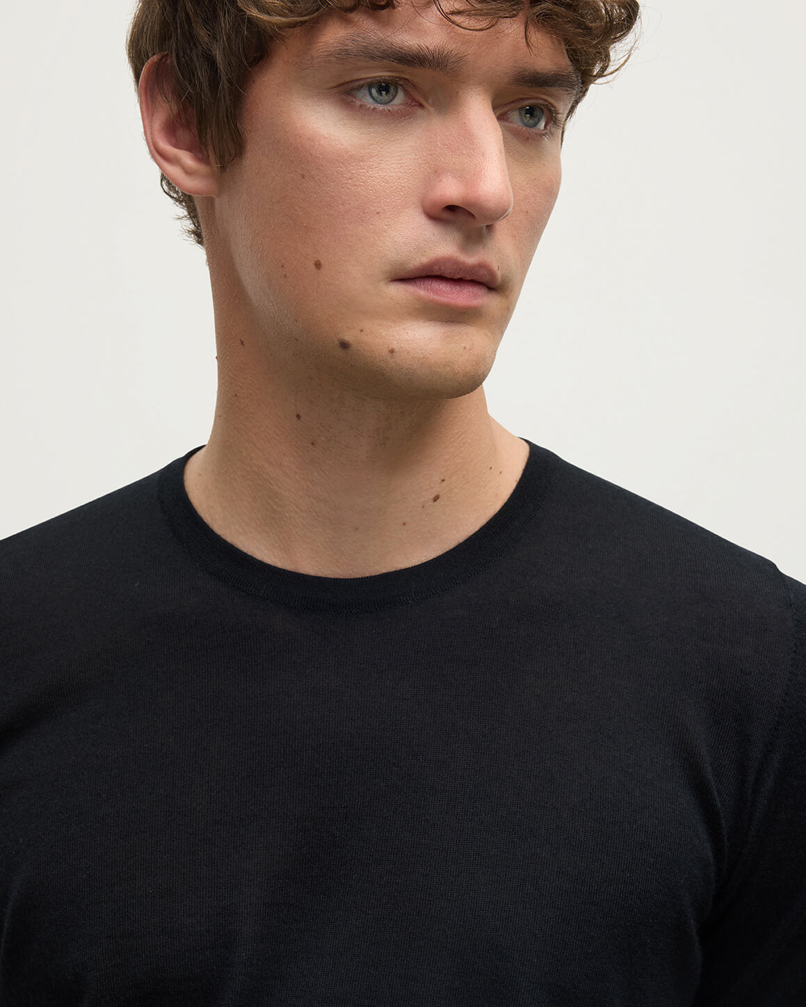 Johnstons of Elgin - Boyd Black Superfine Cashmere T - Shirt