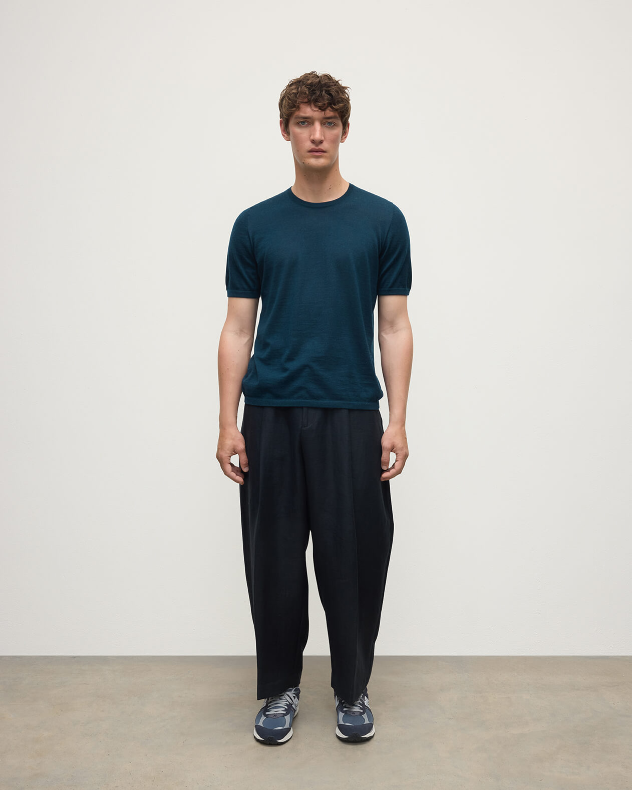 Johnstons of Elgin - Boyd Bottle Green Superfine Cashmere T - Shirt