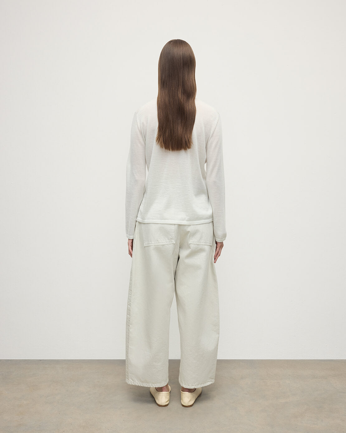 Johnstons of Elgin - Superfine Cashmere White Roll Neck Jumper