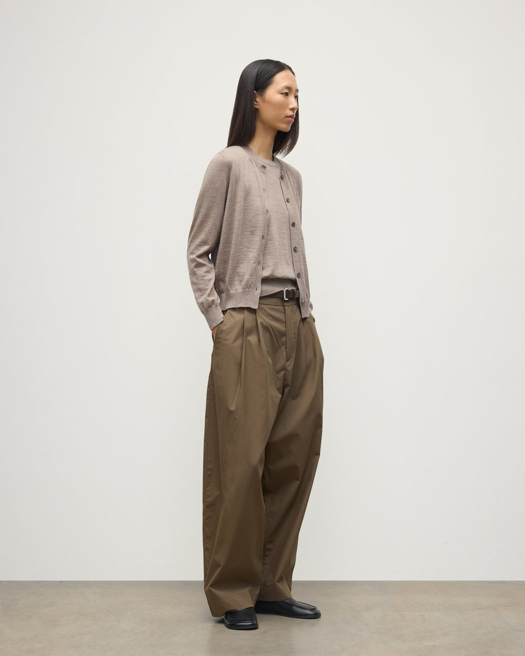 Johnstons of Elgin - Honor Light Brown Superfine Cashmere Cardigan