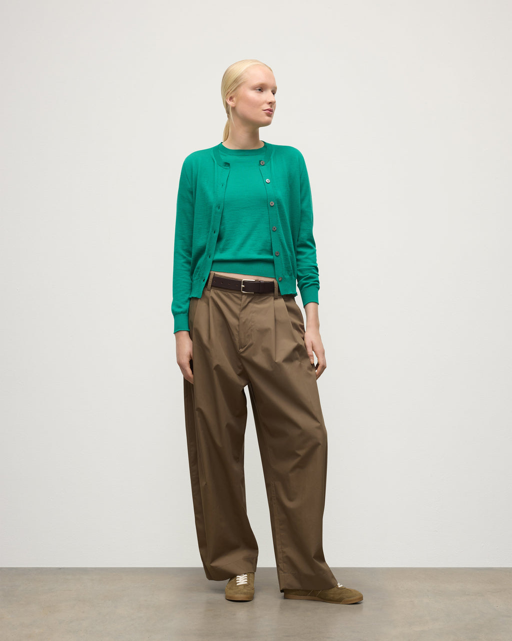 Johnstons of Elgin - Honor Bright Green Superfine Cashmere Cardigan
