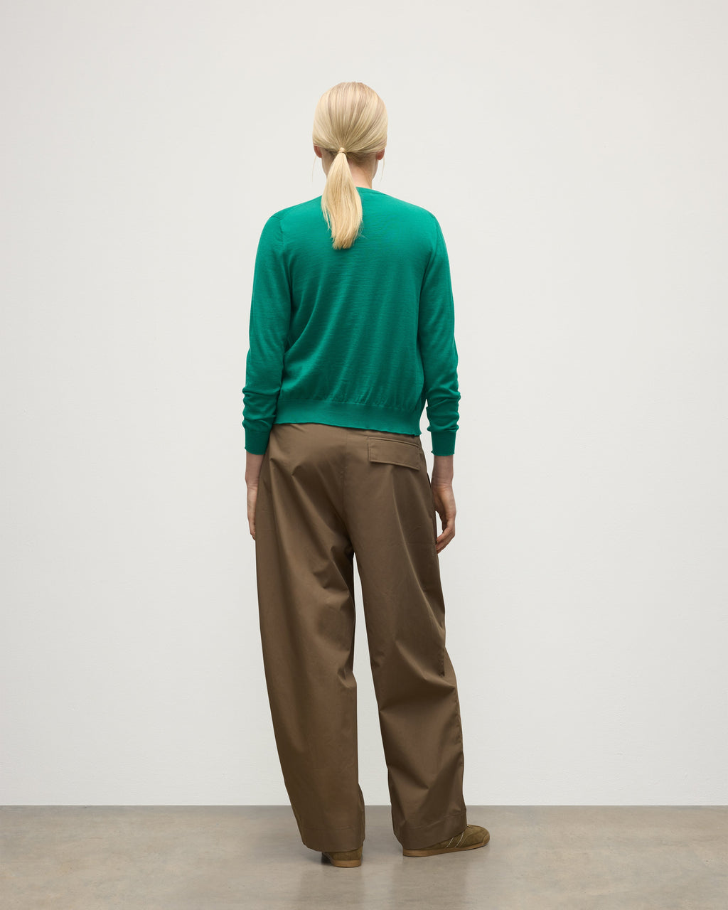 Johnstons of Elgin - Honor Bright Green Superfine Cashmere Cardigan