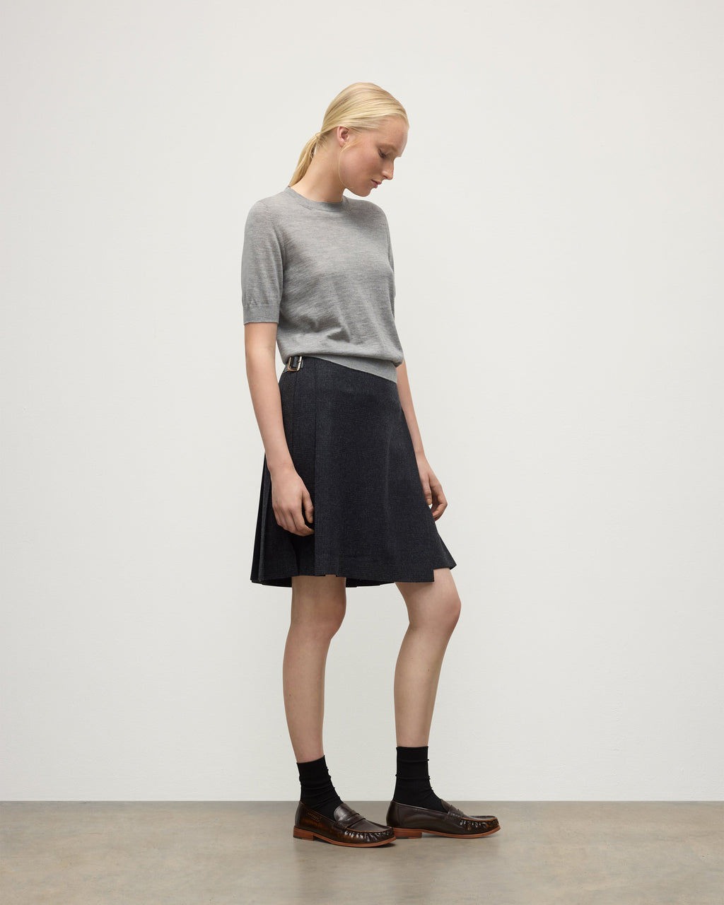 Johnstons of Elgin - Honor Grey Superfine Cashmere T - Shirt
