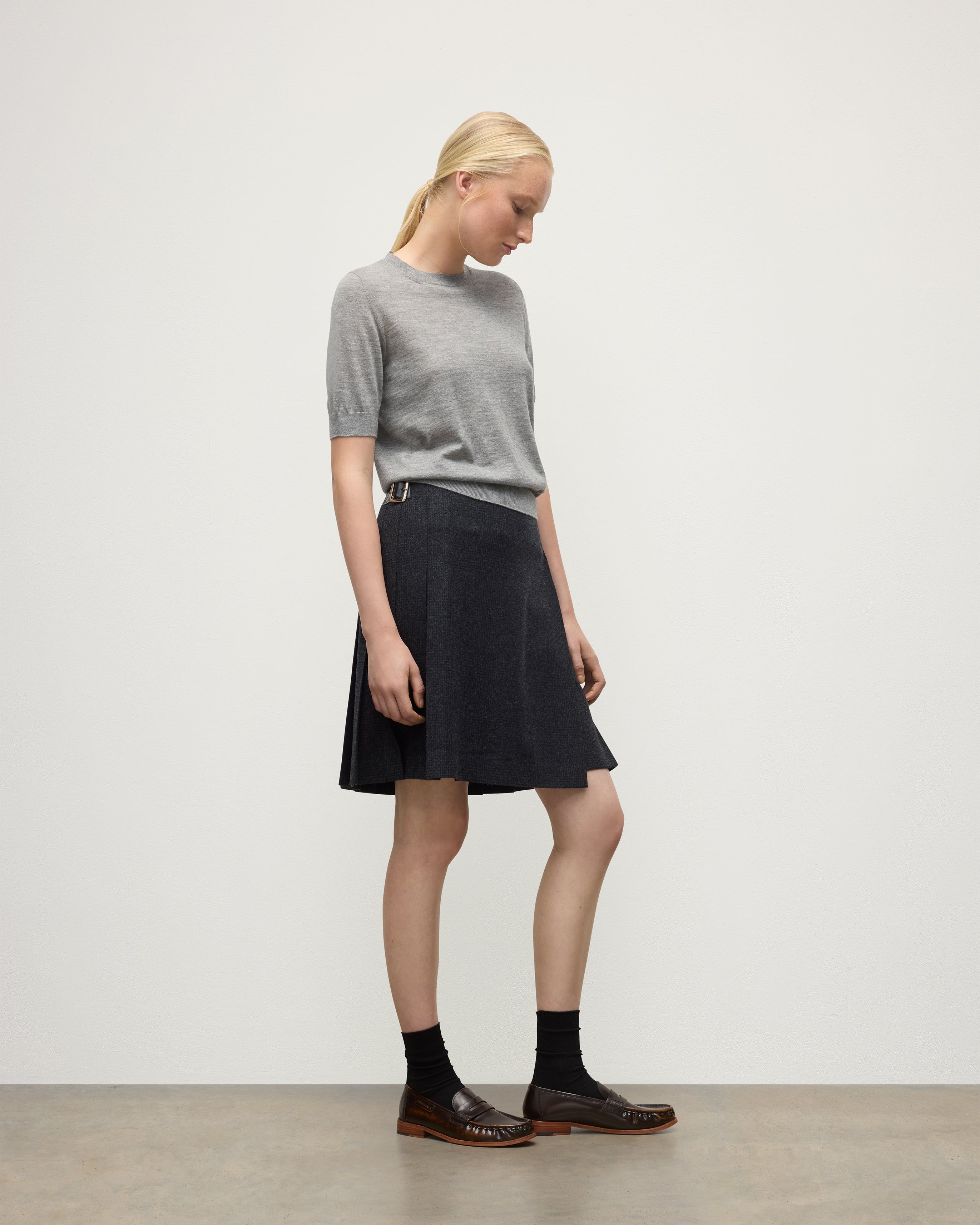 Johnstons of Elgin - Honor Grey Superfine Cashmere T - Shirt