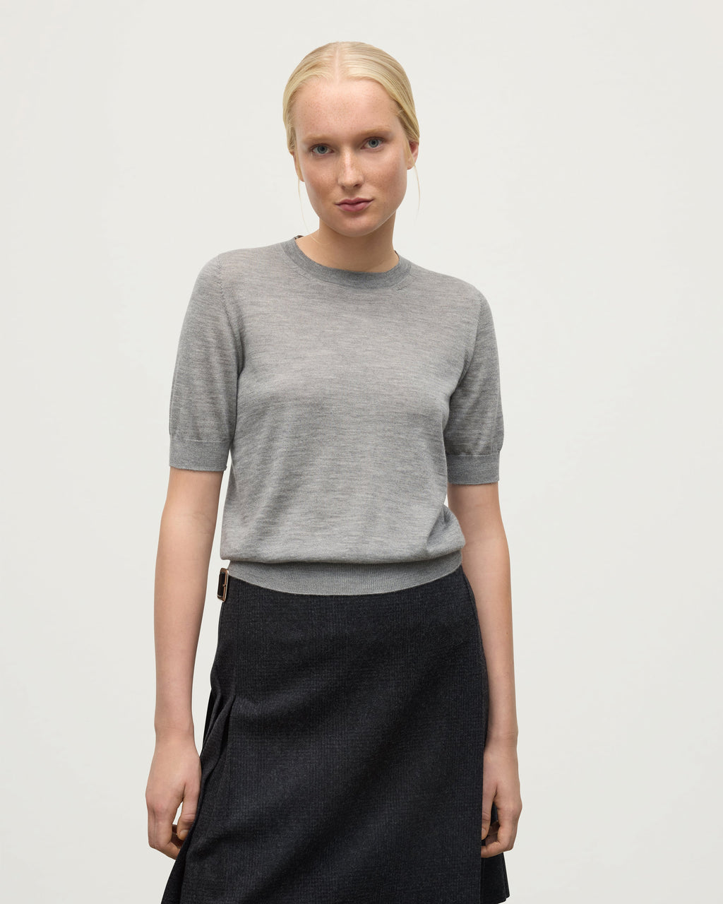 Johnstons of Elgin - Honor Grey Superfine Cashmere T - Shirt