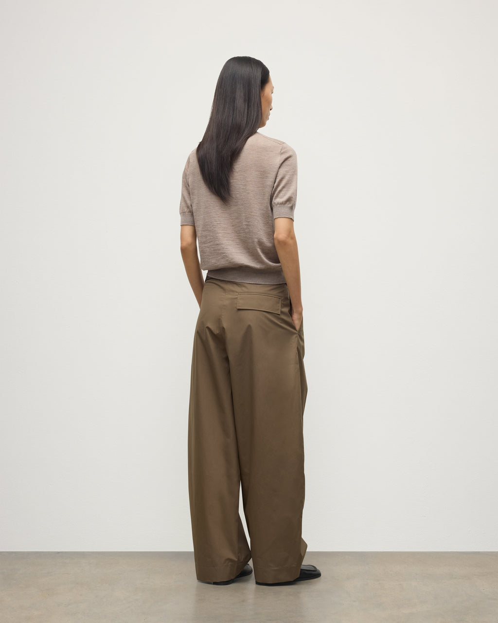 Johnstons of Elgin - Honor Light Brown Superfine Cashmere T - Shirt