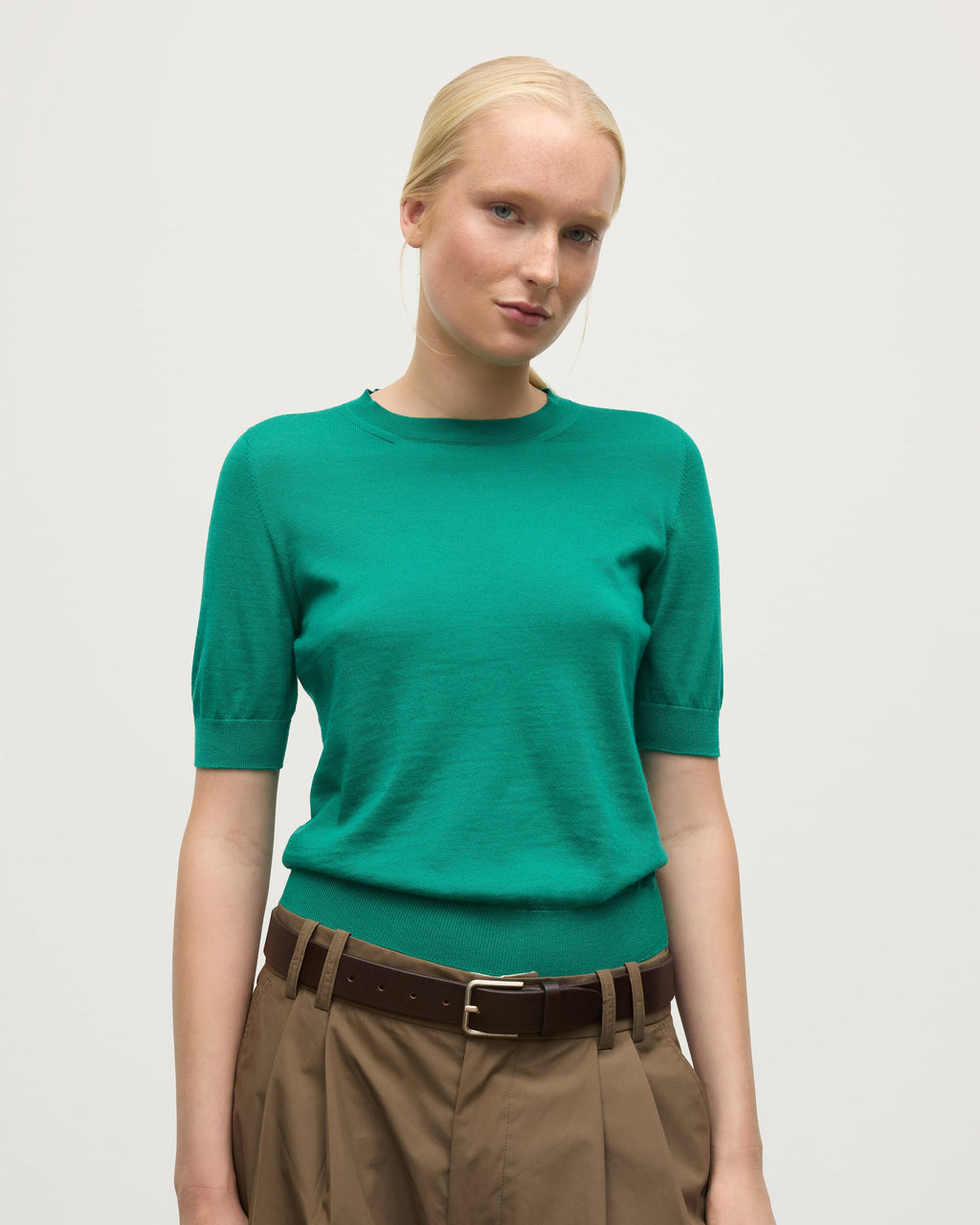 Johnstons of Elgin - Honor Bright Green Superfine Cashmere T - Shirt