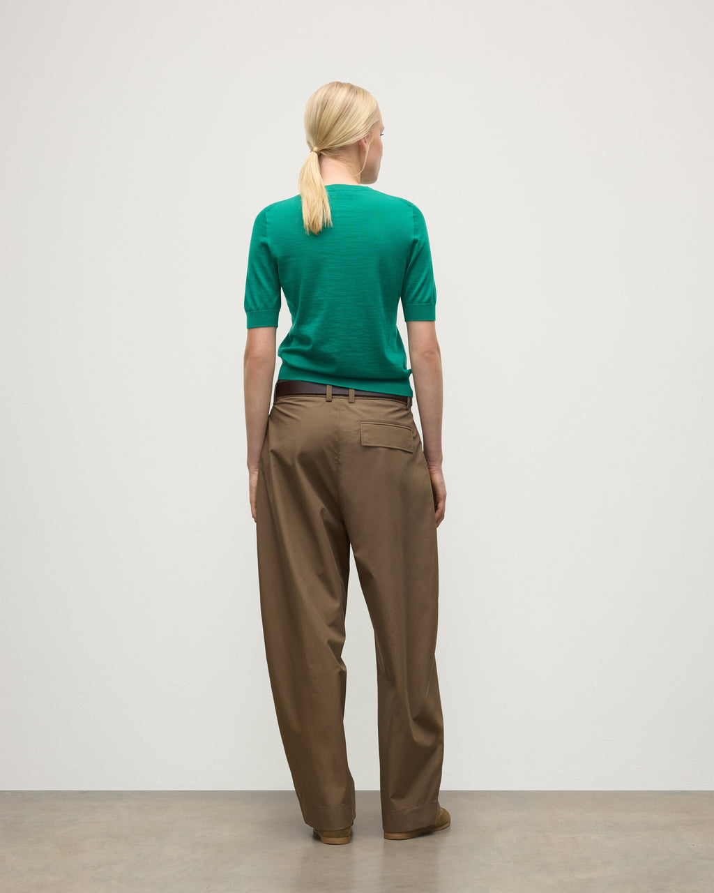 Johnstons of Elgin - Honor Bright Green Superfine Cashmere T - Shirt