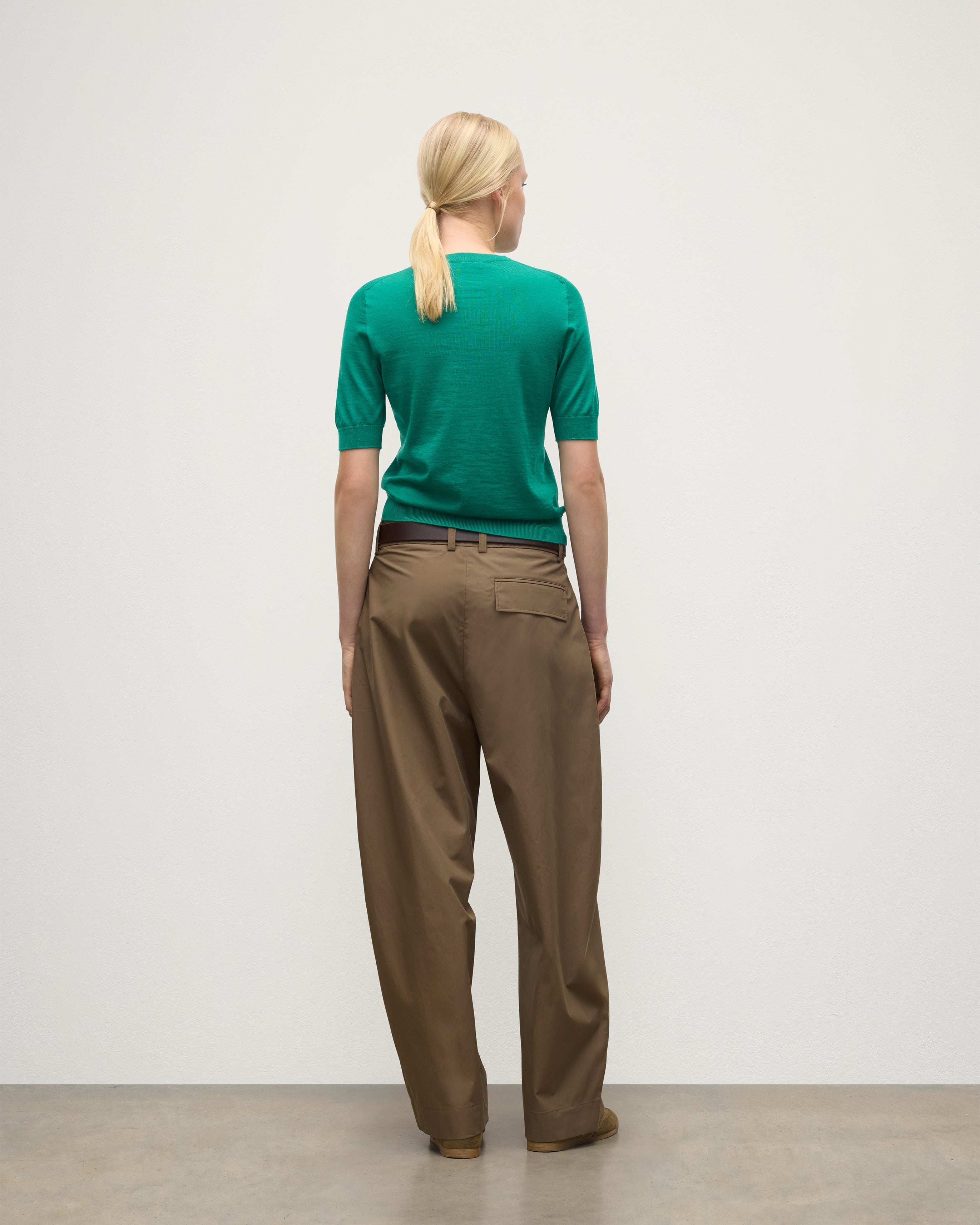 Johnstons of Elgin - Honor Bright Green Superfine Cashmere T - Shirt