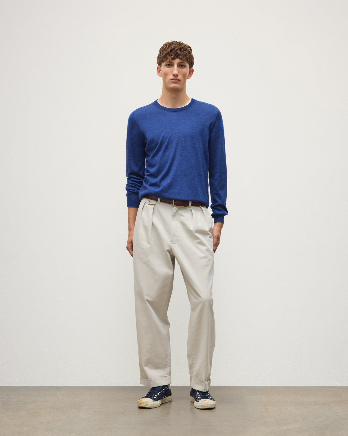 Johnstons of Elgin - Fin Blue Superfine Cashmere Jumper