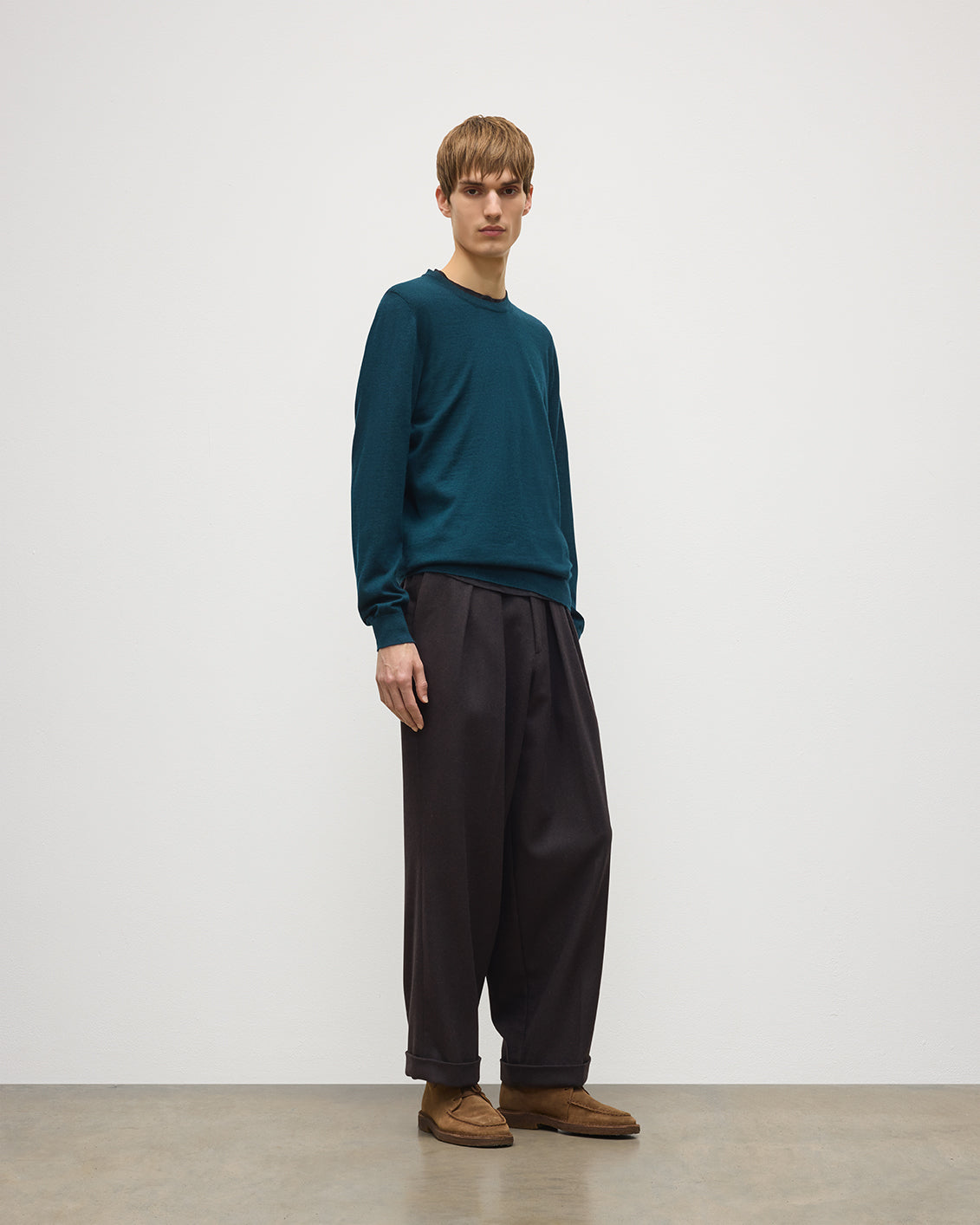 Johnstons of Elgin - Fin Bottle Green Superfine Cashmere Jumper