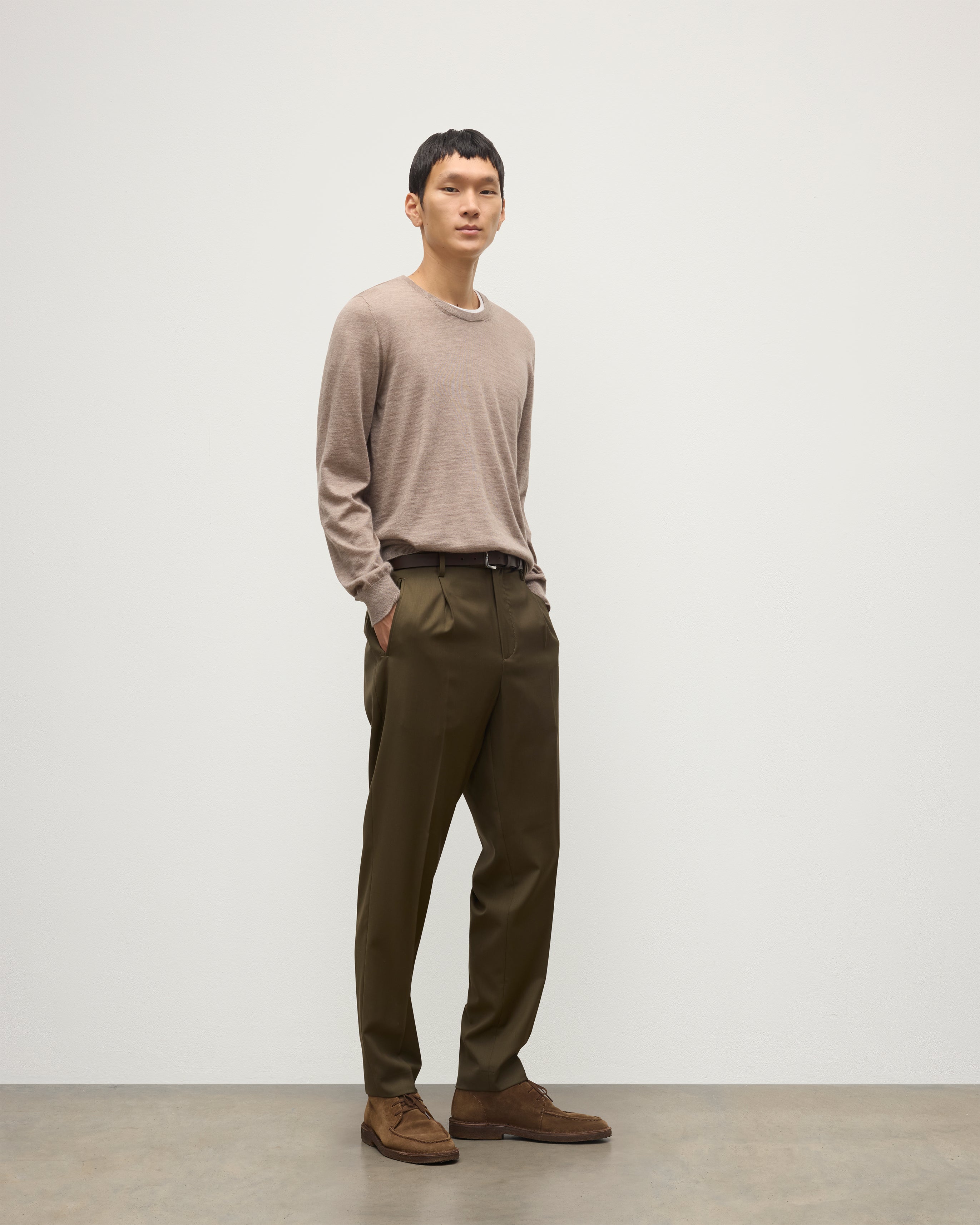 Johnstons of Elgin - Fin Light Brown Superfine Cashmere Jumper