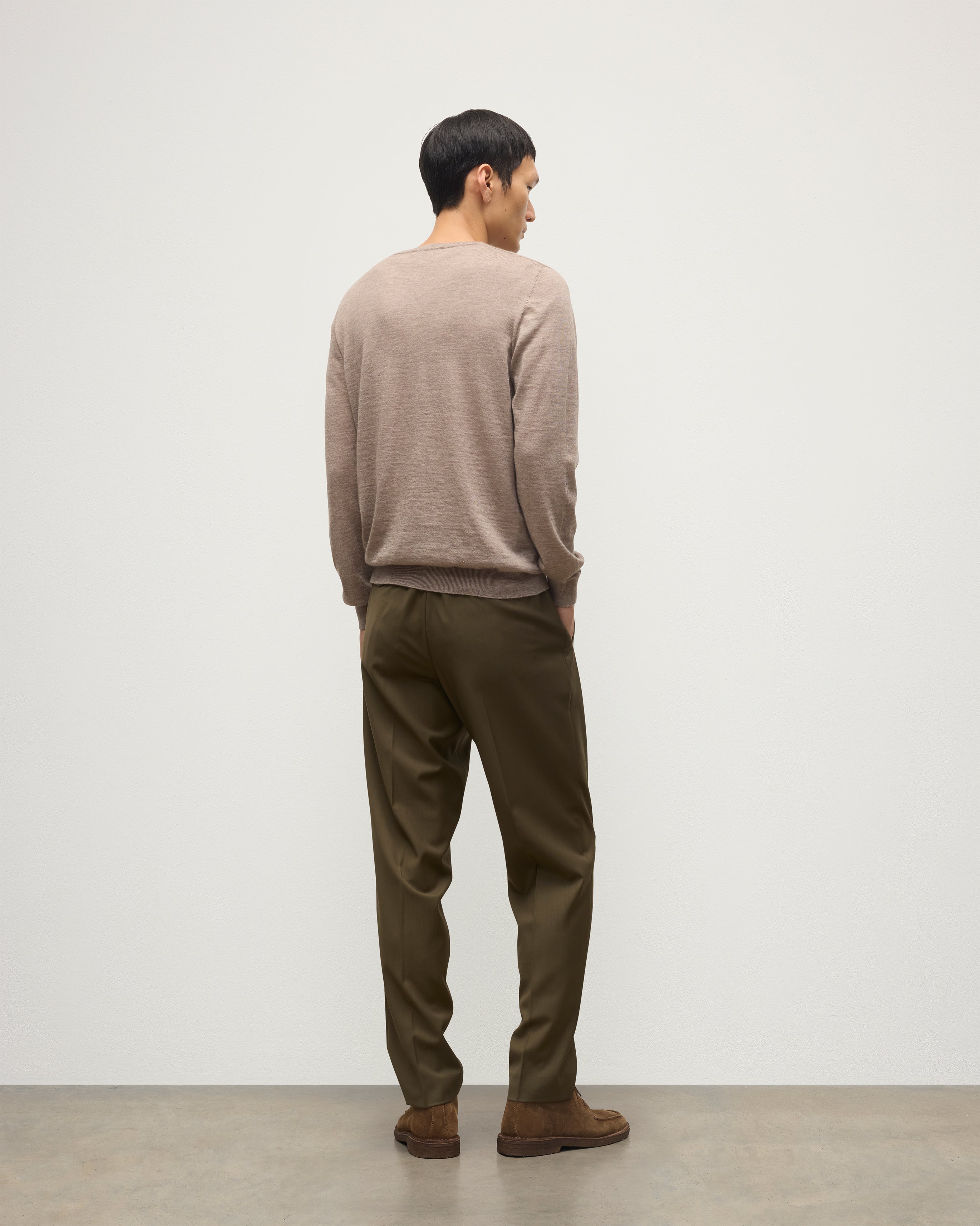 Johnstons of Elgin - Fin Light Brown Superfine Cashmere Jumper