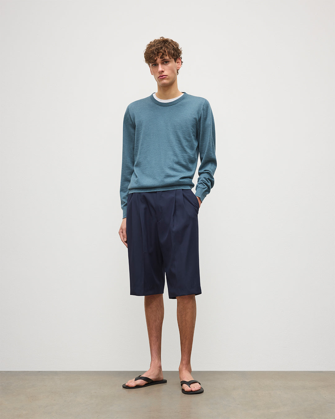 Johnstons of Elgin - Fin Blue Superfine Cashmere Jumper