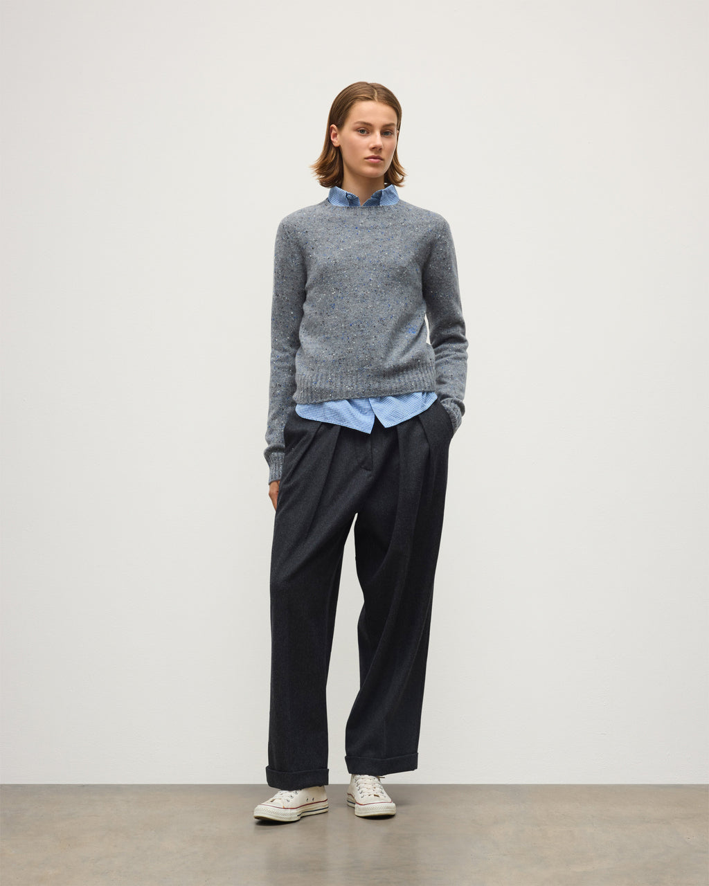 Johnstons of Elgin - Cairn Grey Donegal Cashmere Jumper