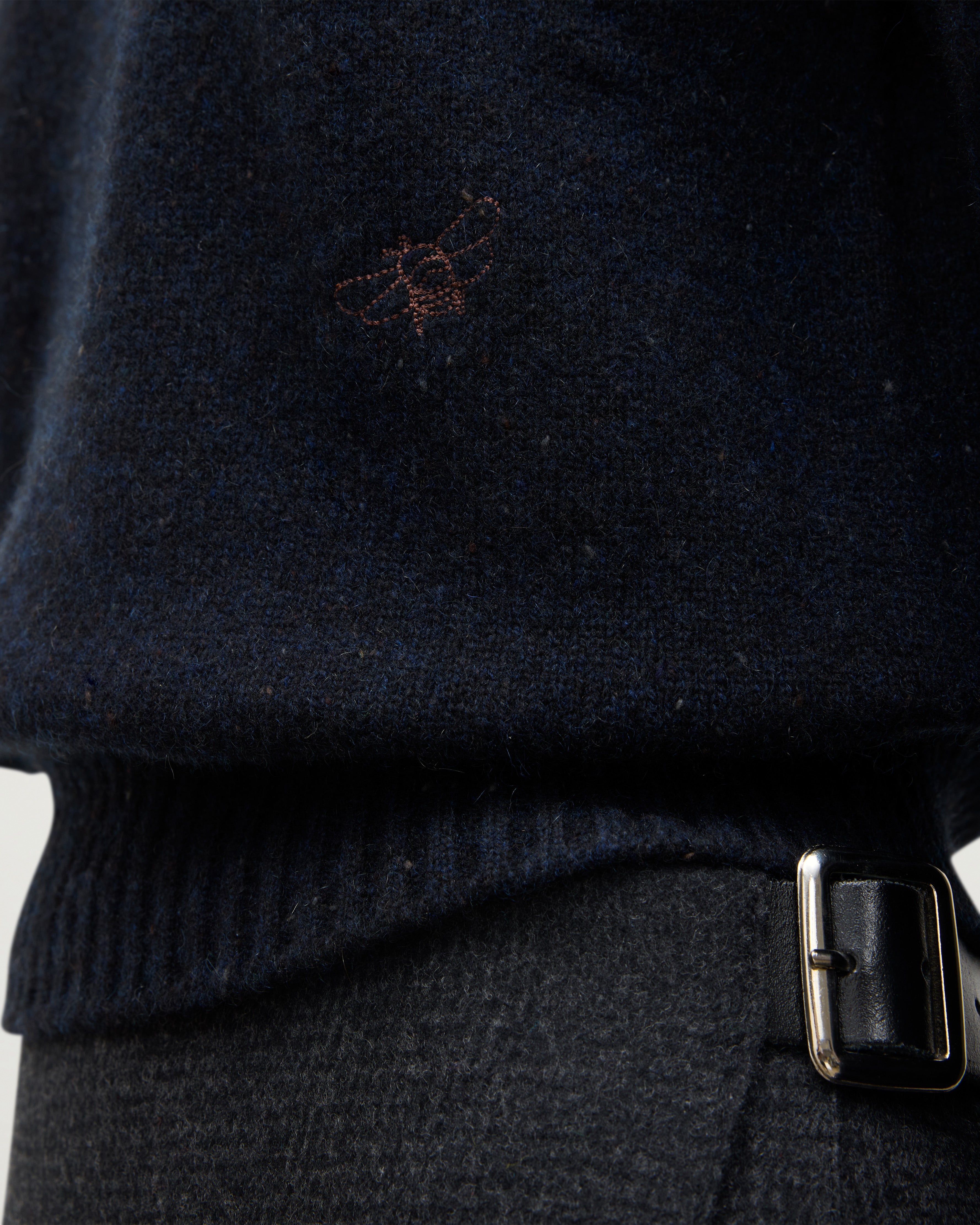 Johnstons of Elgin - Cairn Blue Donegal Cashmere Jumper