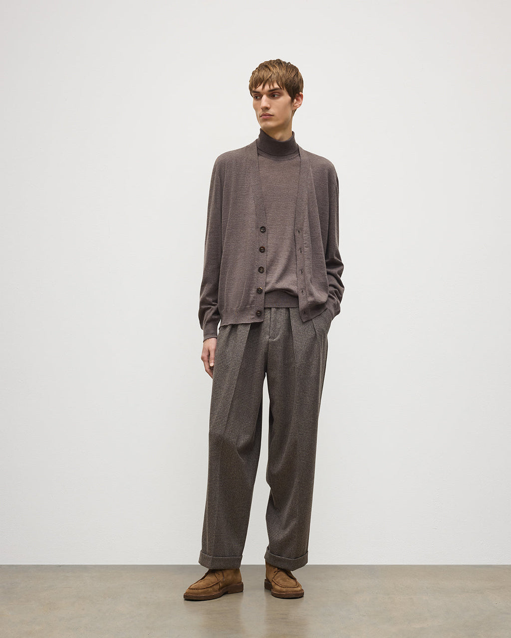 Johnstons of Elgin - Forsyth Brown Superfine Cashmere Cardigan