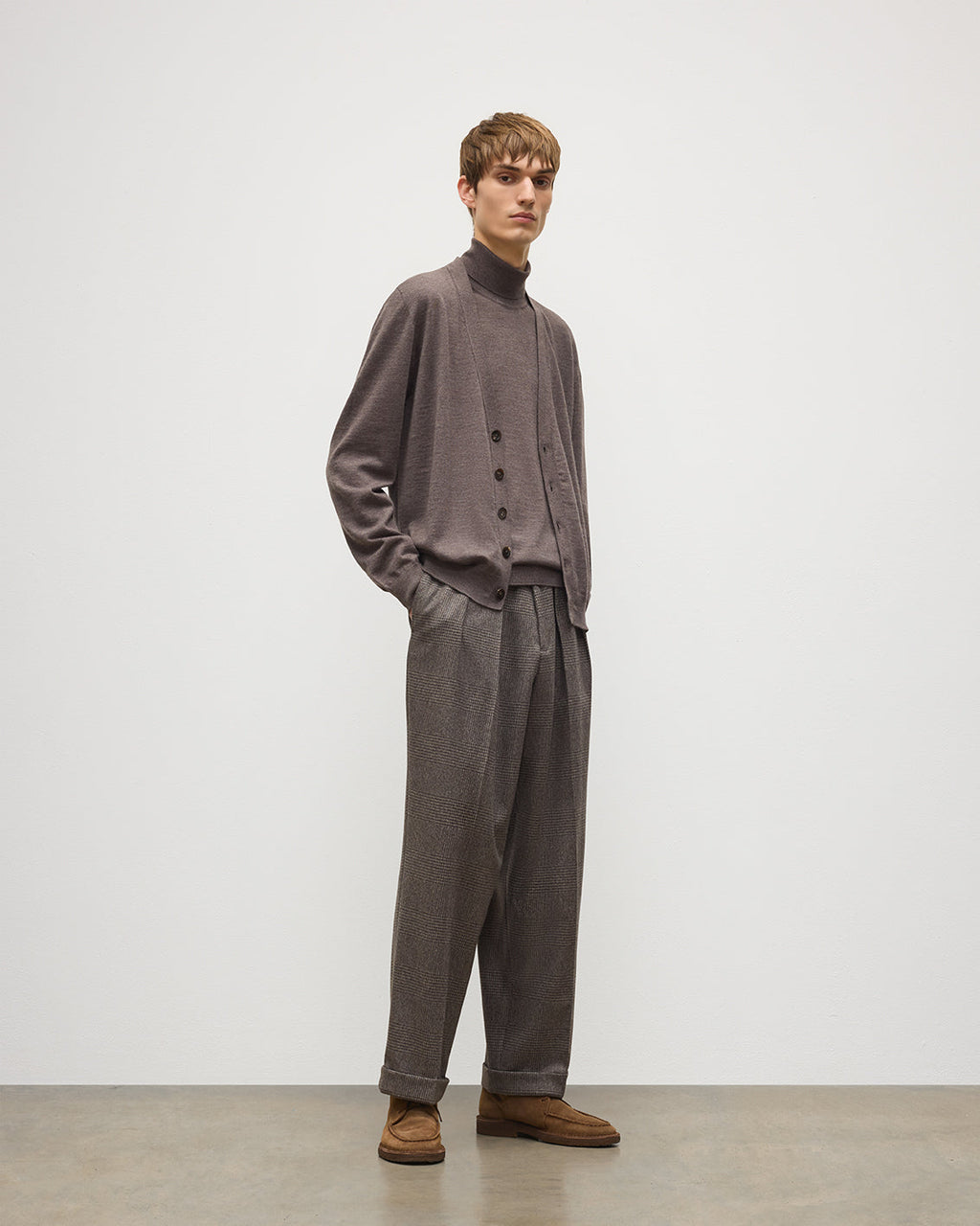 Johnstons of Elgin - Forsyth Brown Superfine Cashmere Cardigan