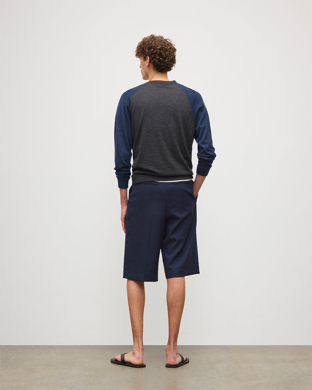 Johnstons of Elgin - Leith Grey & Navy Ringer Superfine Cashmere Jumper