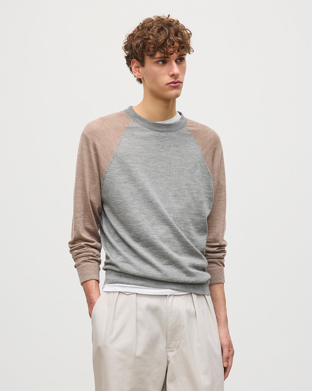 Johnstons of Elgin - Leith Grey & Brown Ringer Superfine Cashmere Jumper