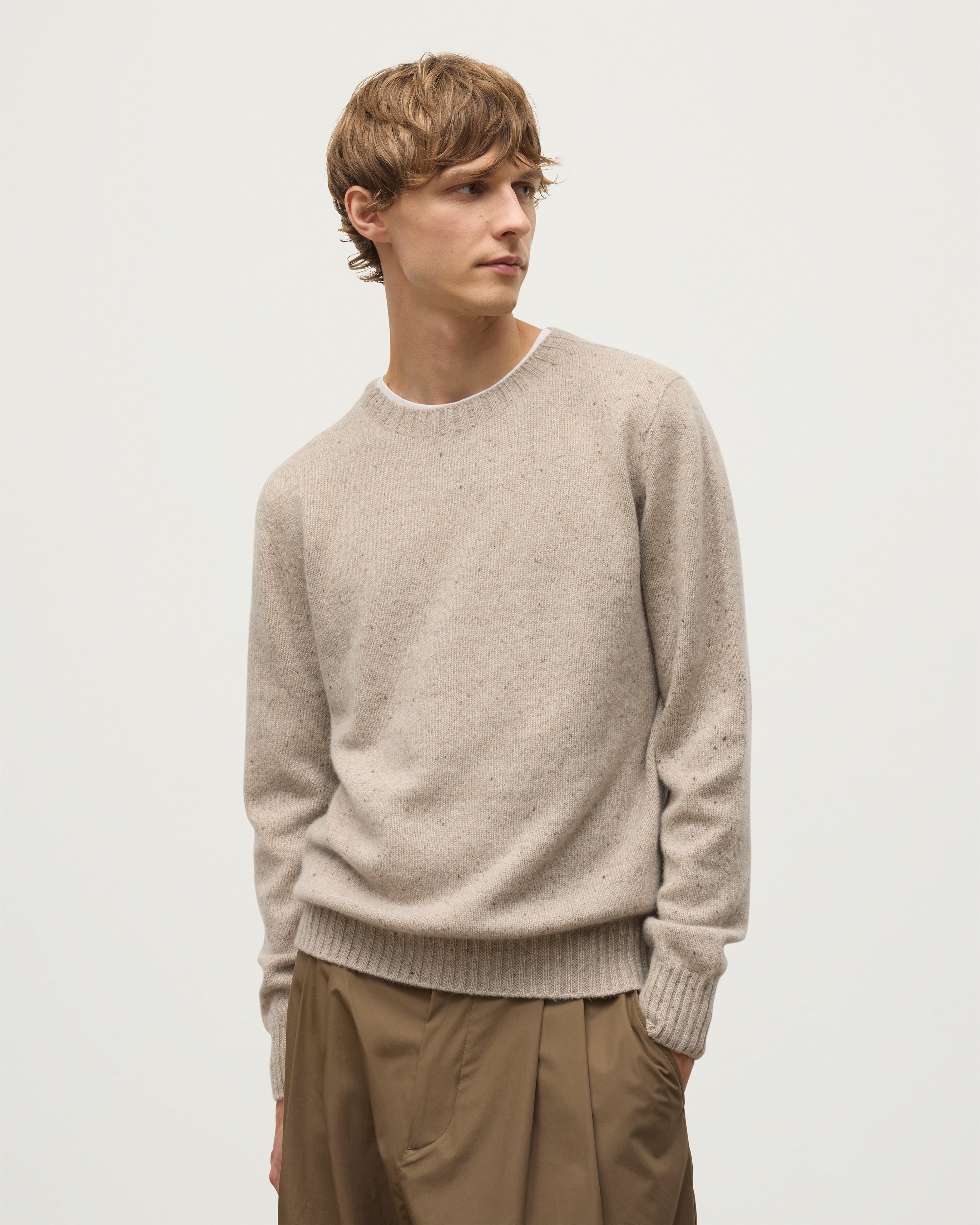 Johnstons of Elgin - Tiree Natural Donegal Cashmere Jumper