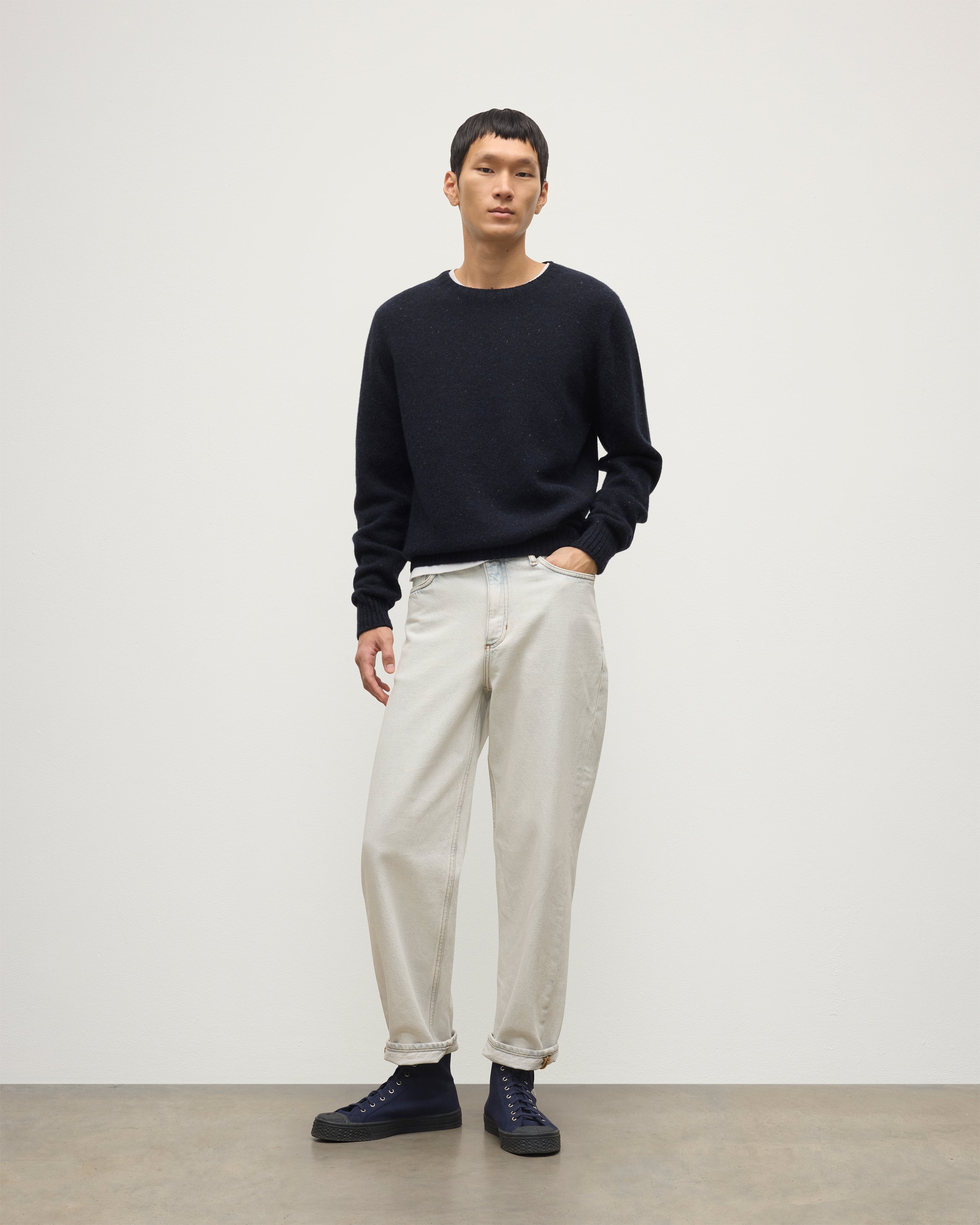 Johnstons of Elgin - Tiree Blue Donegal Cashmere Jumper