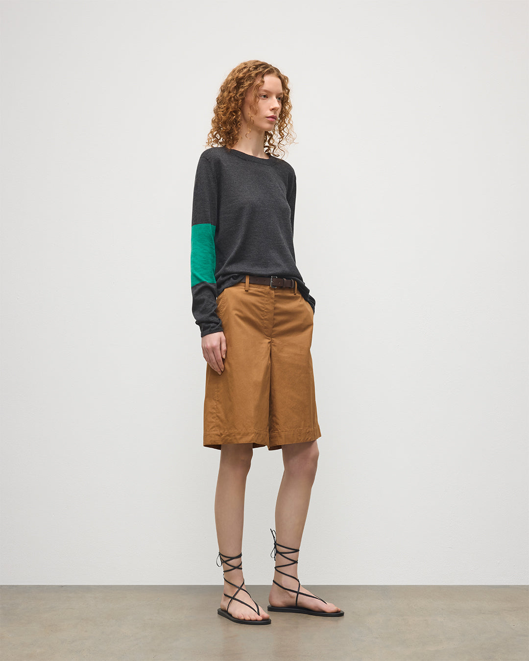 Johnstons of Elgin - Euna Grey & Green Superfine Cashmere T - Shirt