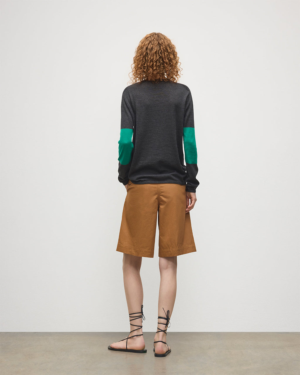 Johnstons of Elgin - Euna Grey & Green Superfine Cashmere T - Shirt
