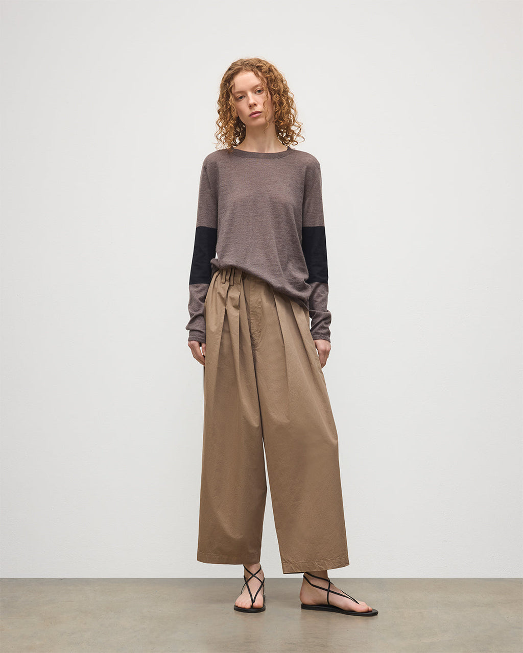 Johnstons of Elgin - Euna Brown & Black Superfine Cashmere T - Shirt
