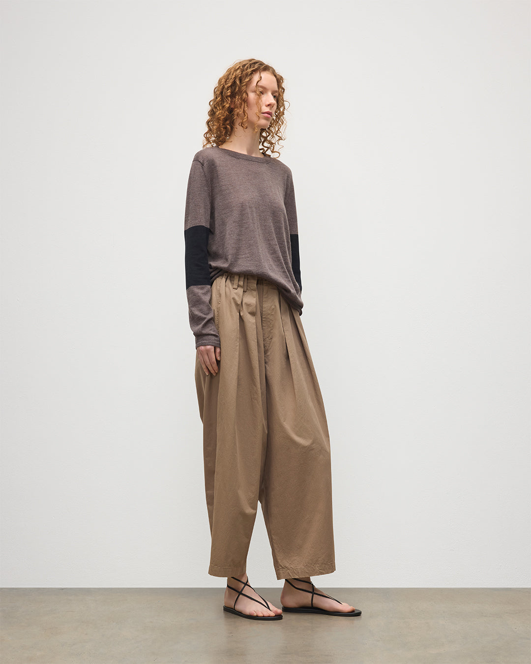 Johnstons of Elgin - Euna Brown & Black Superfine Cashmere T - Shirt
