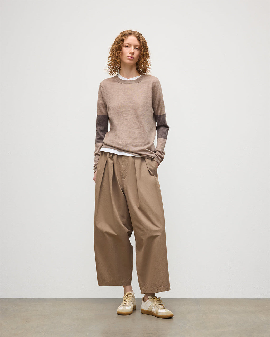 Johnstons of Elgin - Euna Brown Superfine Cashmere T - Shirt