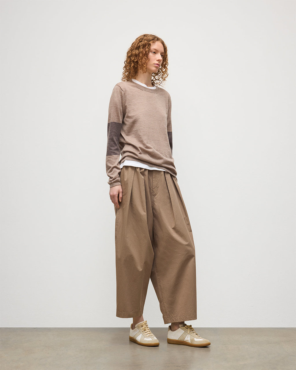 Johnstons of Elgin - Euna Brown Superfine Cashmere T - Shirt