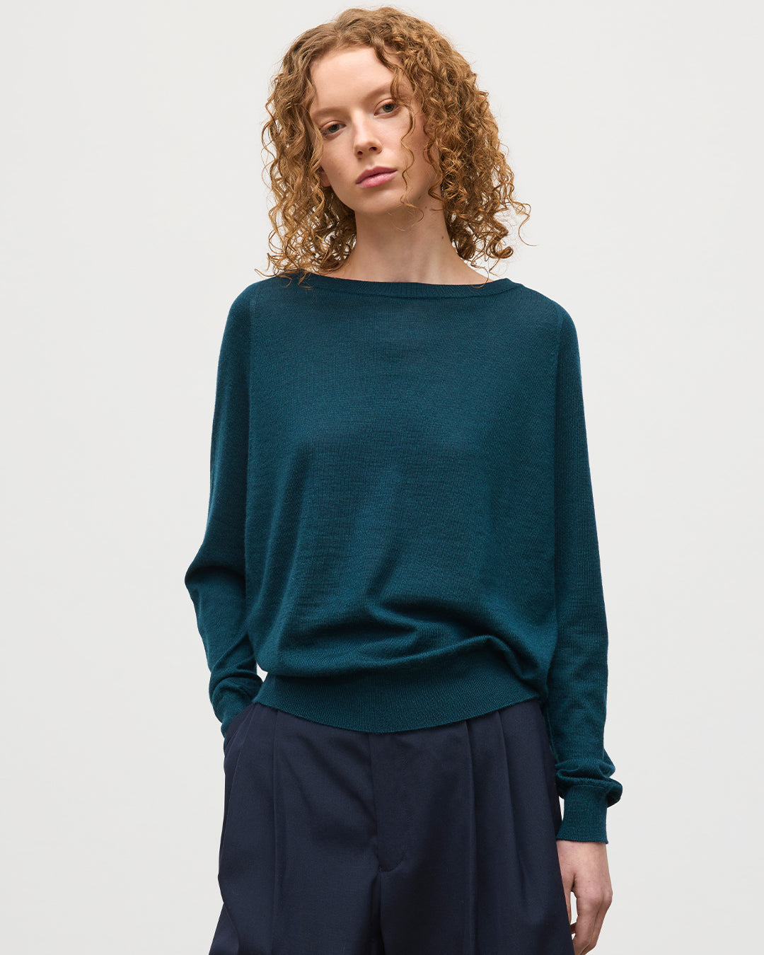 Johnstons of Elgin - Finola Bottle Green Superfine Cashmere Jumper