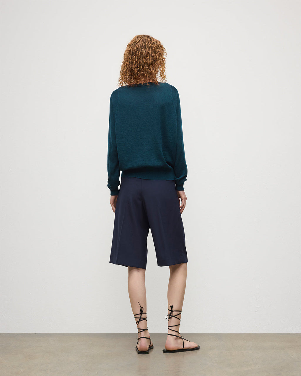 Johnstons of Elgin - Finola Bottle Green Superfine Cashmere Jumper